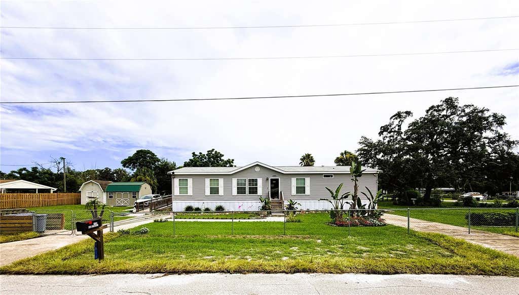 Photo of 9811 Bud Street, Hudson, FL 34669 (MLS # W7869470)