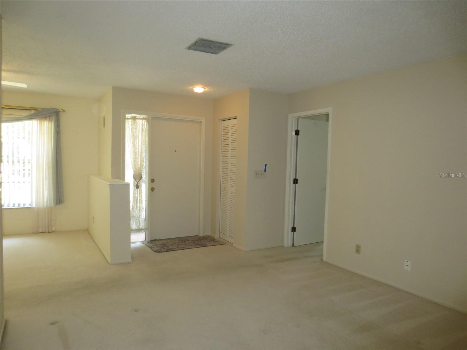 HIGHLAND LAKES UNIT 14 PH 1 - Residential Lease