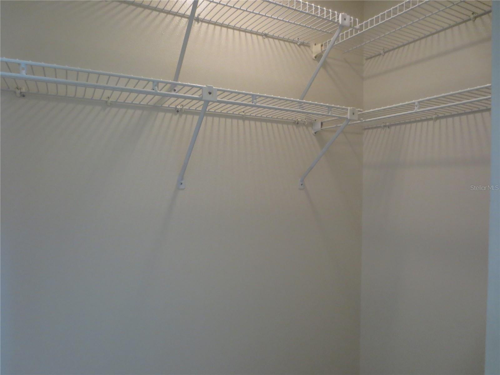 HIGHLAND LAKES UNIT 14 PH 1 - Residential Lease