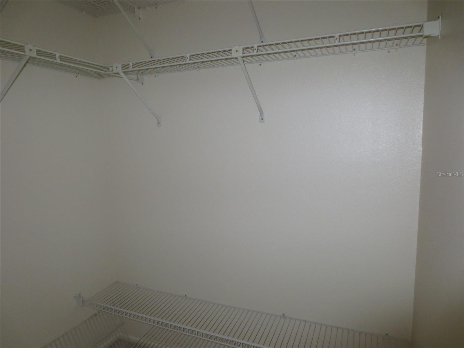 HIGHLAND LAKES UNIT 14 PH 1 - Residential Lease