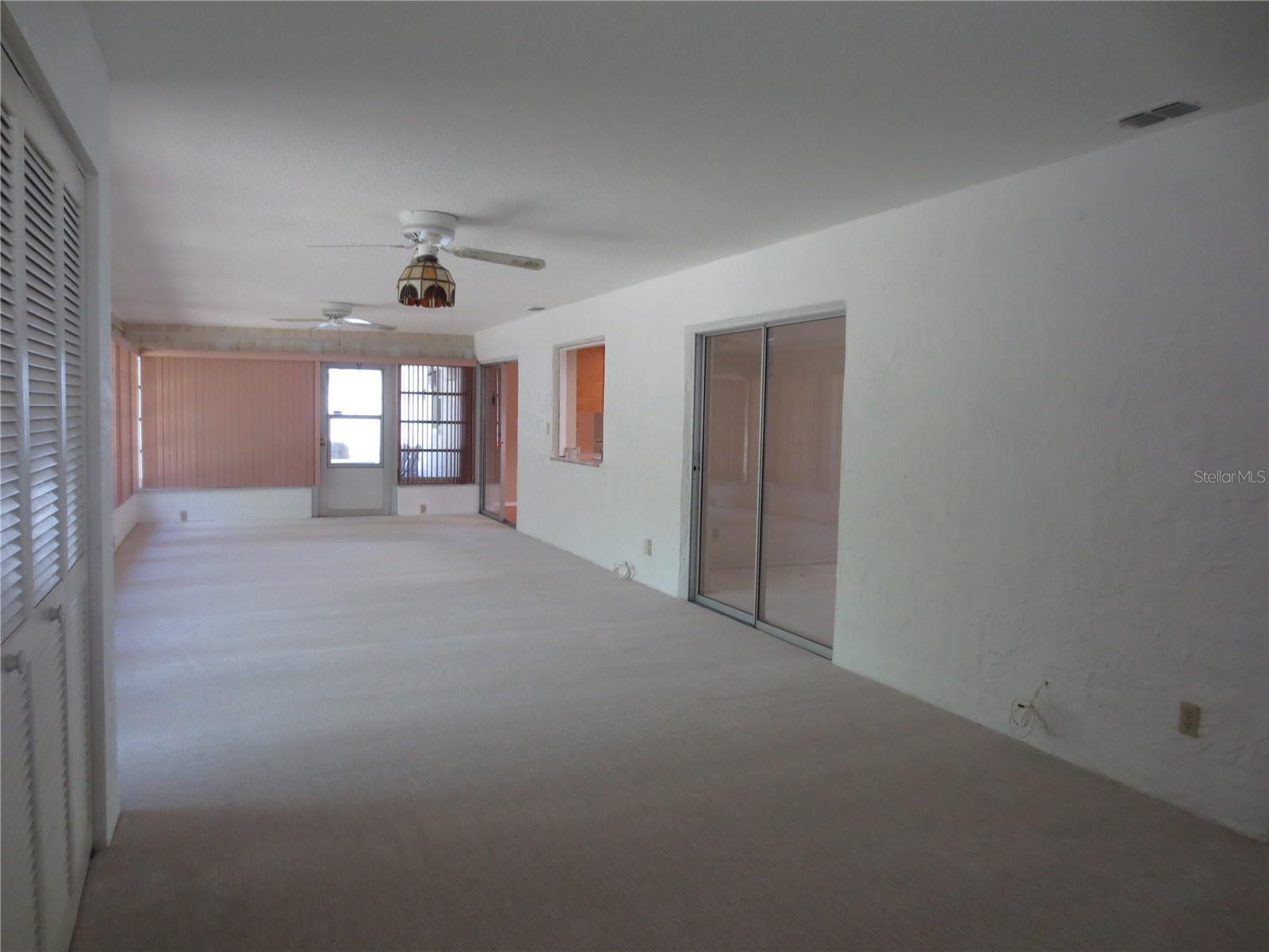 HIGHLAND LAKES UNIT 14 PH 1 - Residential Lease