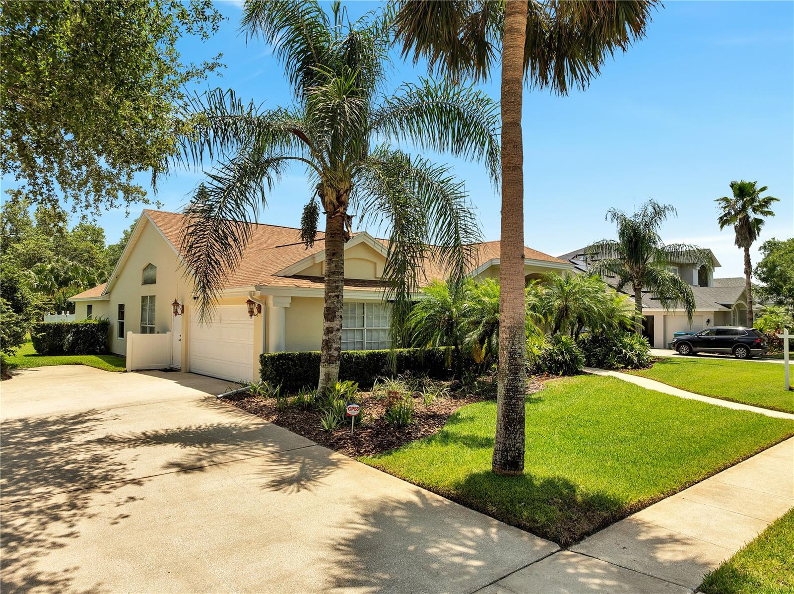 1121 ARBOR GLEN CIRCLE