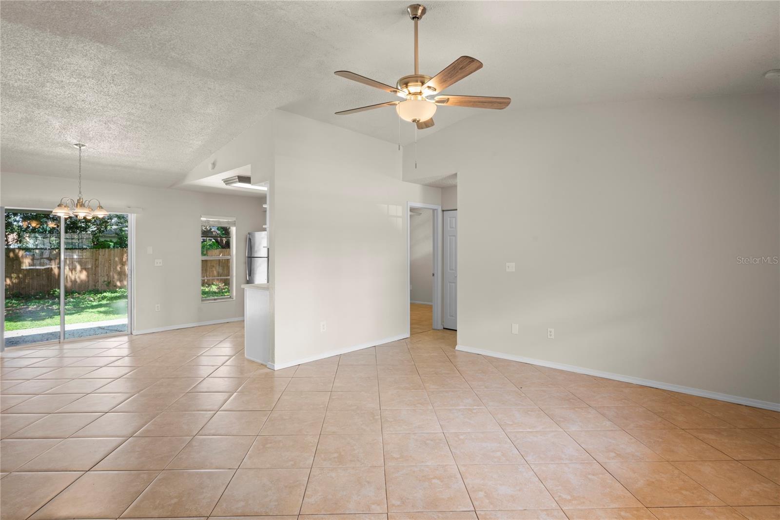 CARROLLWOOD MEADOWS UNIT V - Residential