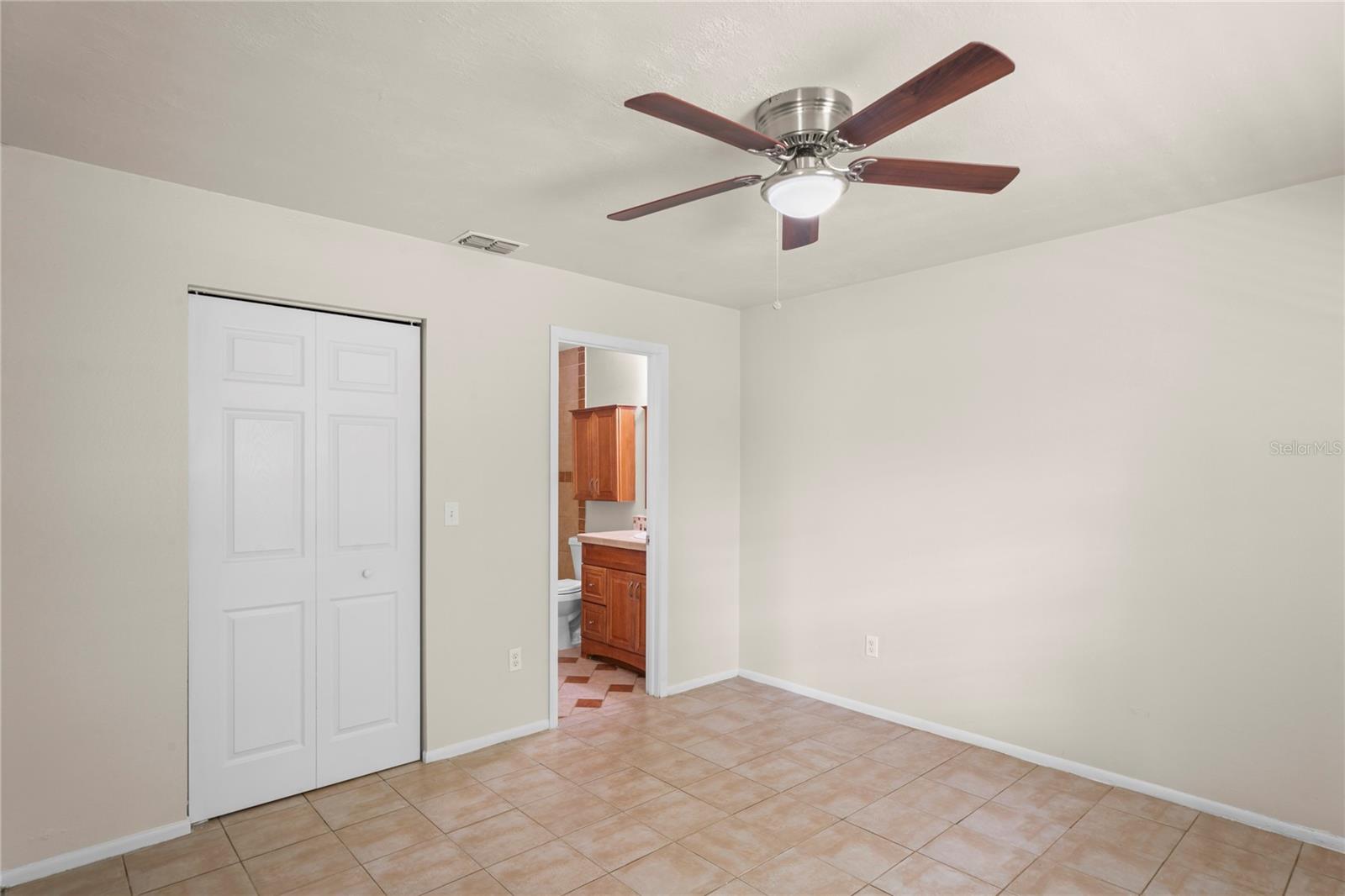 CARROLLWOOD MEADOWS UNIT V - Residential