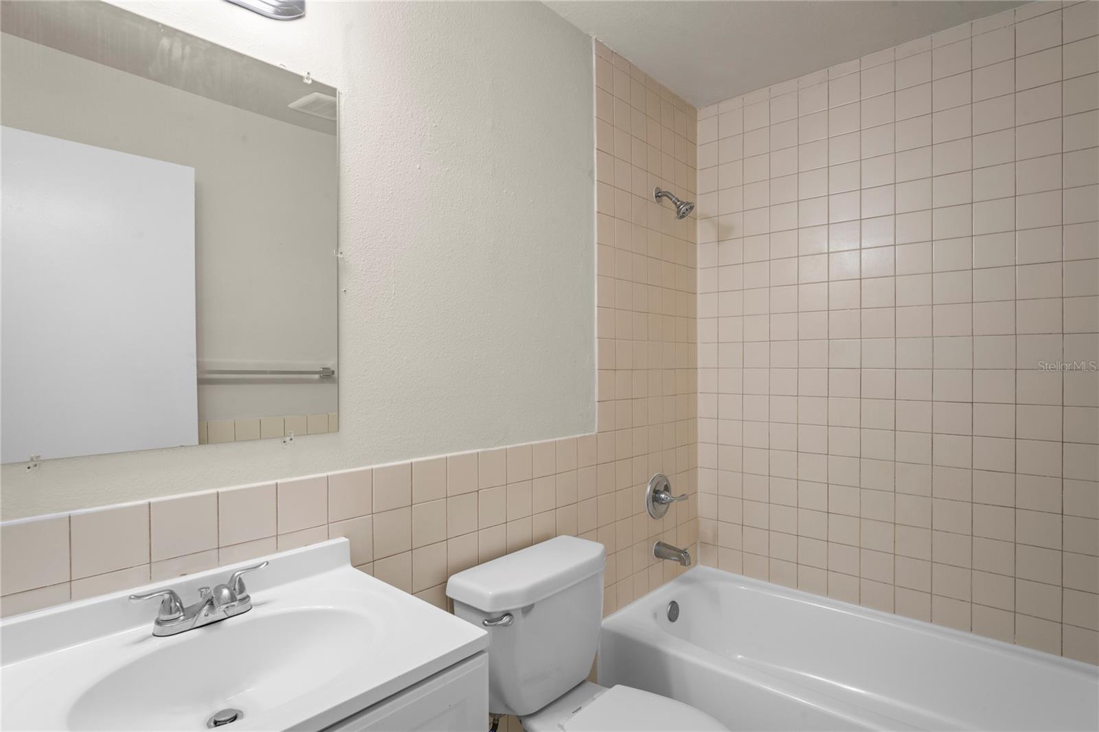 CARROLLWOOD MEADOWS UNIT V - Residential