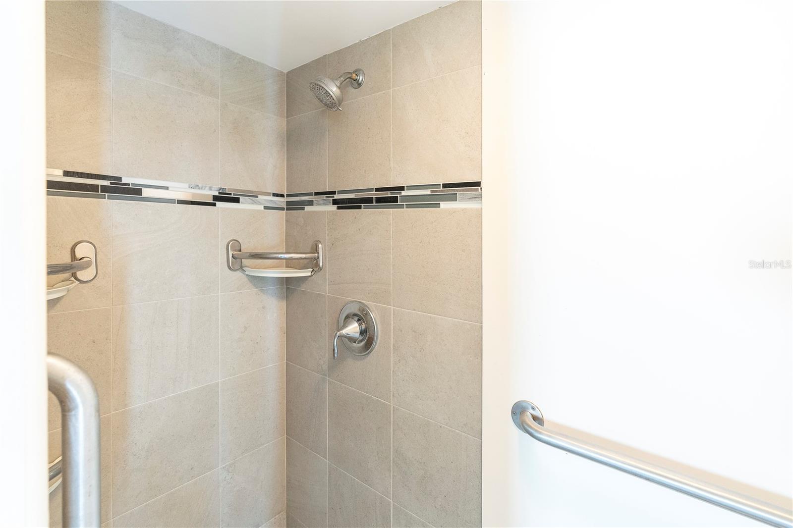 GULF TO BAY ESTATES UNIT 1 REP - Residential