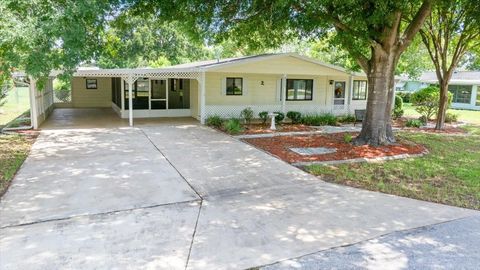 Photo of 8973 SW 104th Place, Ocala, FL 34481 (MLS # OM704050)