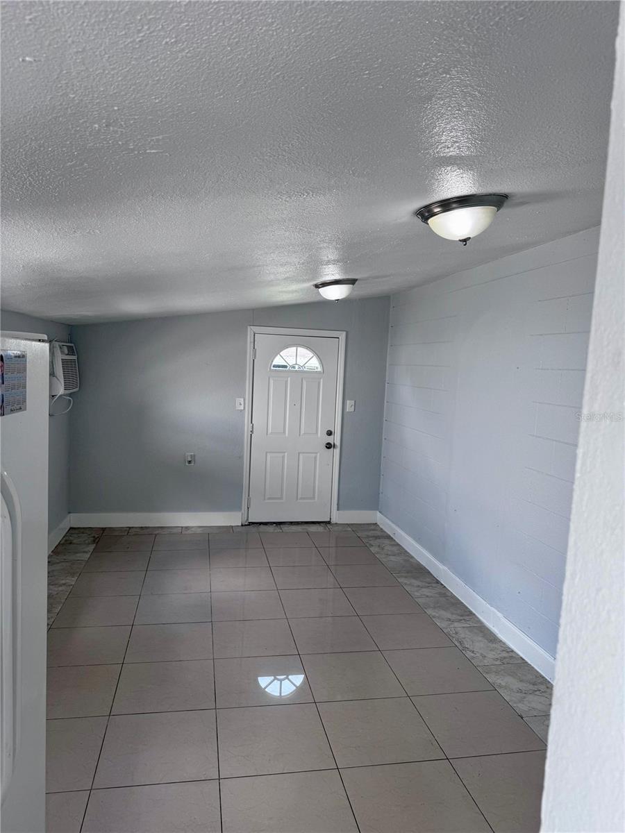 EAST ORLANDO SEC 02 - Residential Lease