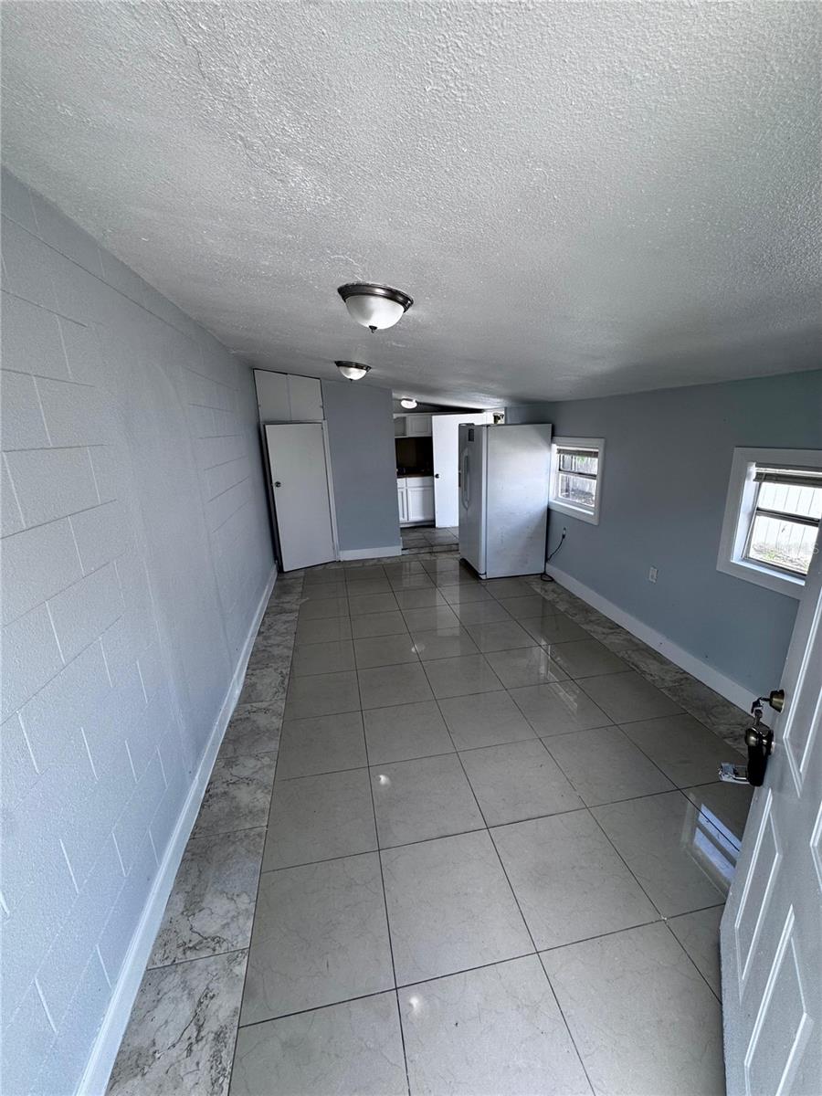 EAST ORLANDO SEC 02 - Residential Lease