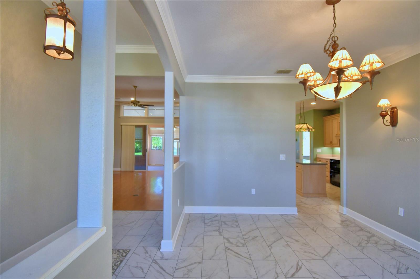 LAKE BESS COUNTRY CLUB - Residential