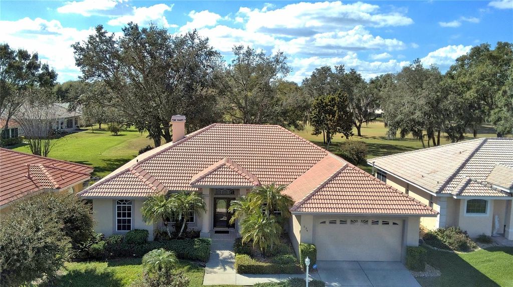 Photo of 239 Golf Aire Boulevard, Winter Haven, FL 33884 (MLS # P4936940)