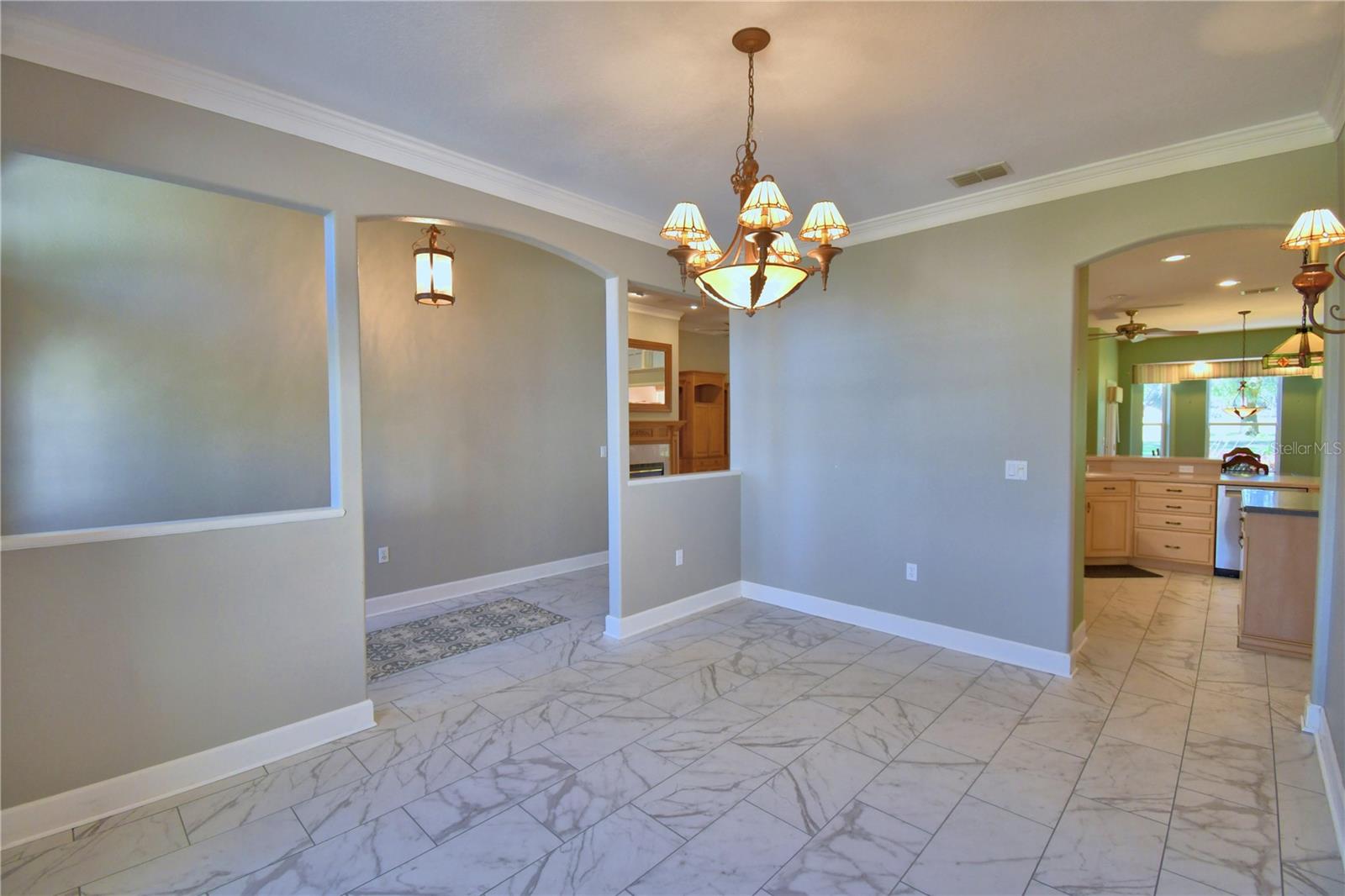 LAKE BESS COUNTRY CLUB - Residential