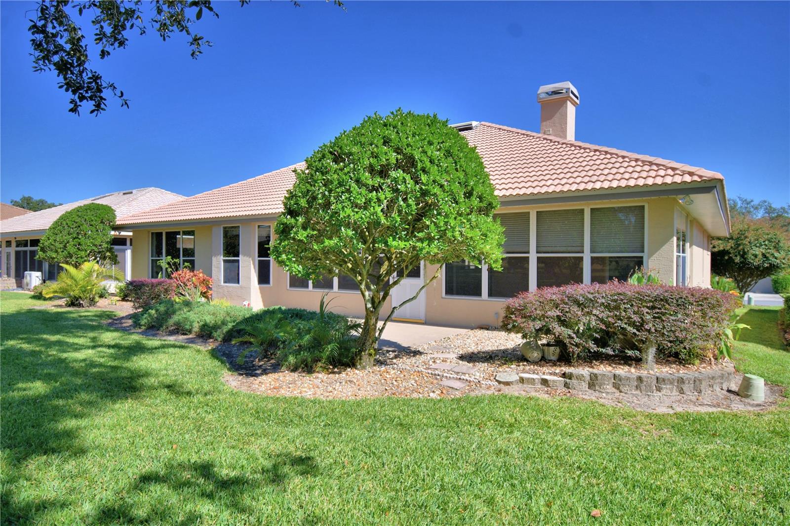 LAKE BESS COUNTRY CLUB - Residential