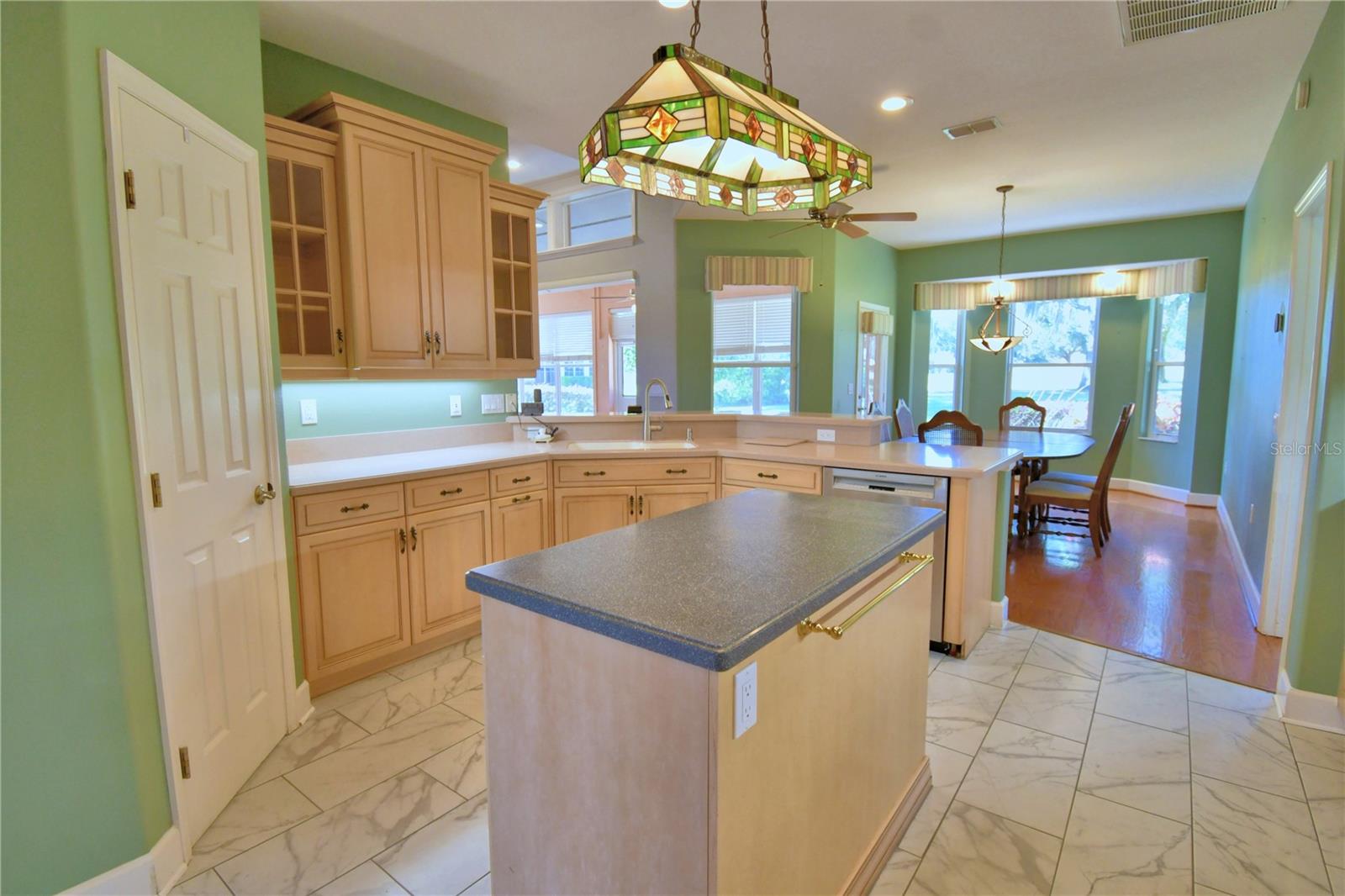 LAKE BESS COUNTRY CLUB - Residential