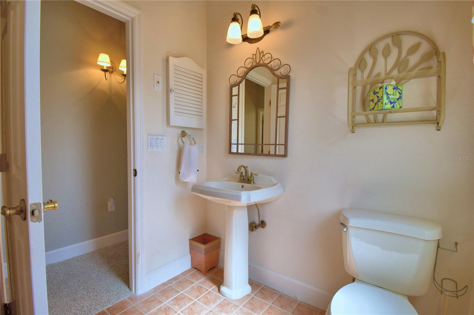 LAKE BESS COUNTRY CLUB - Residential