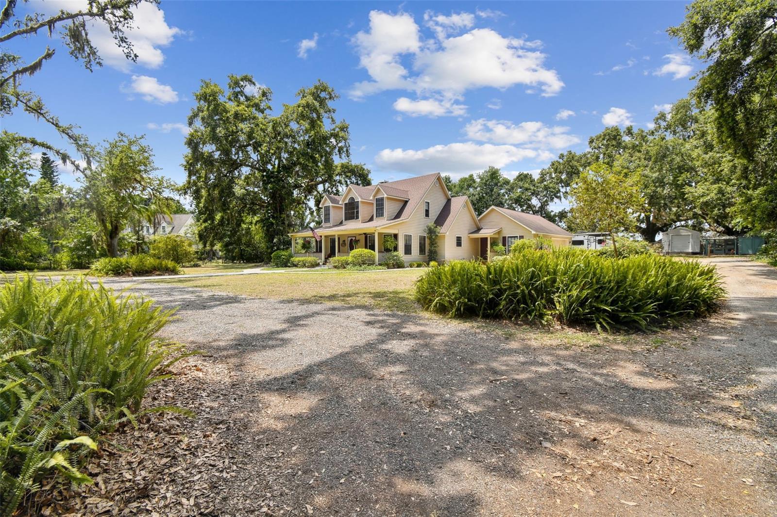 3018 PEMBERTON TRACE COURT