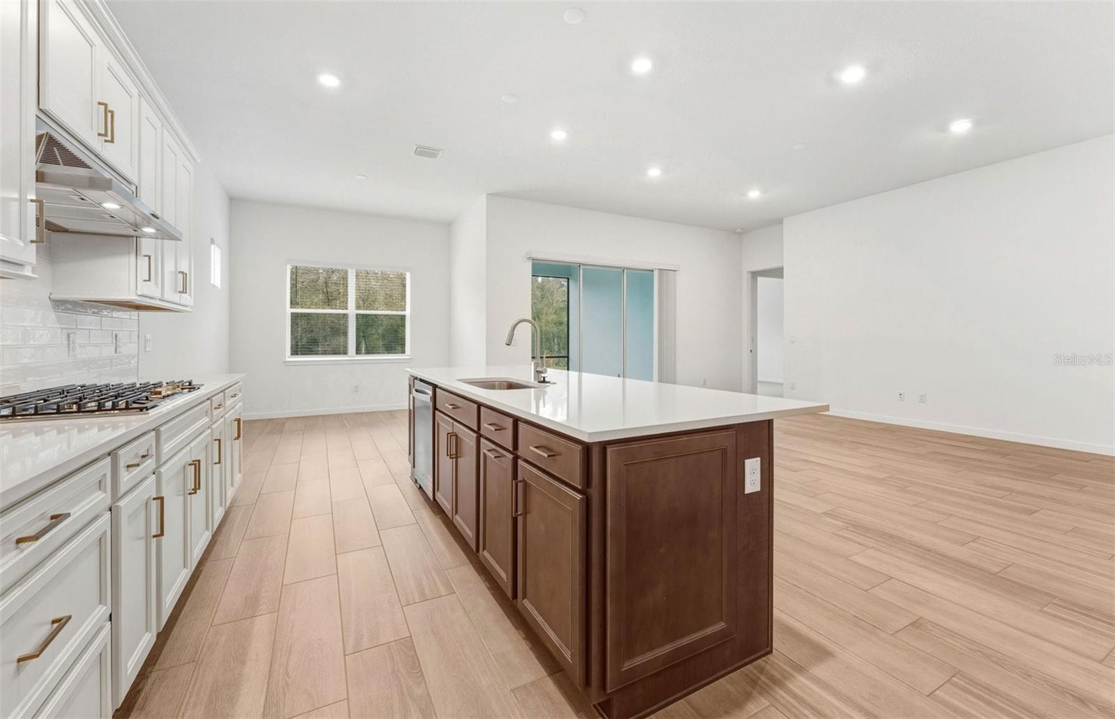 13622 CANYON RIDGE ROAD