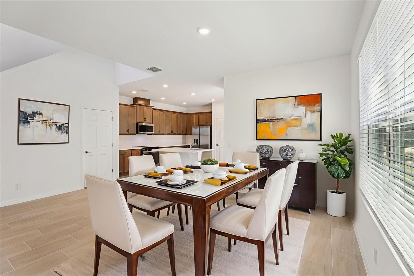 403 OAK FLAT ALLEY