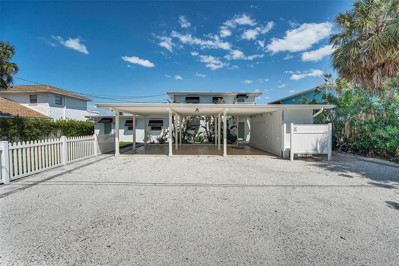 2605 BAY BOULEVARD
