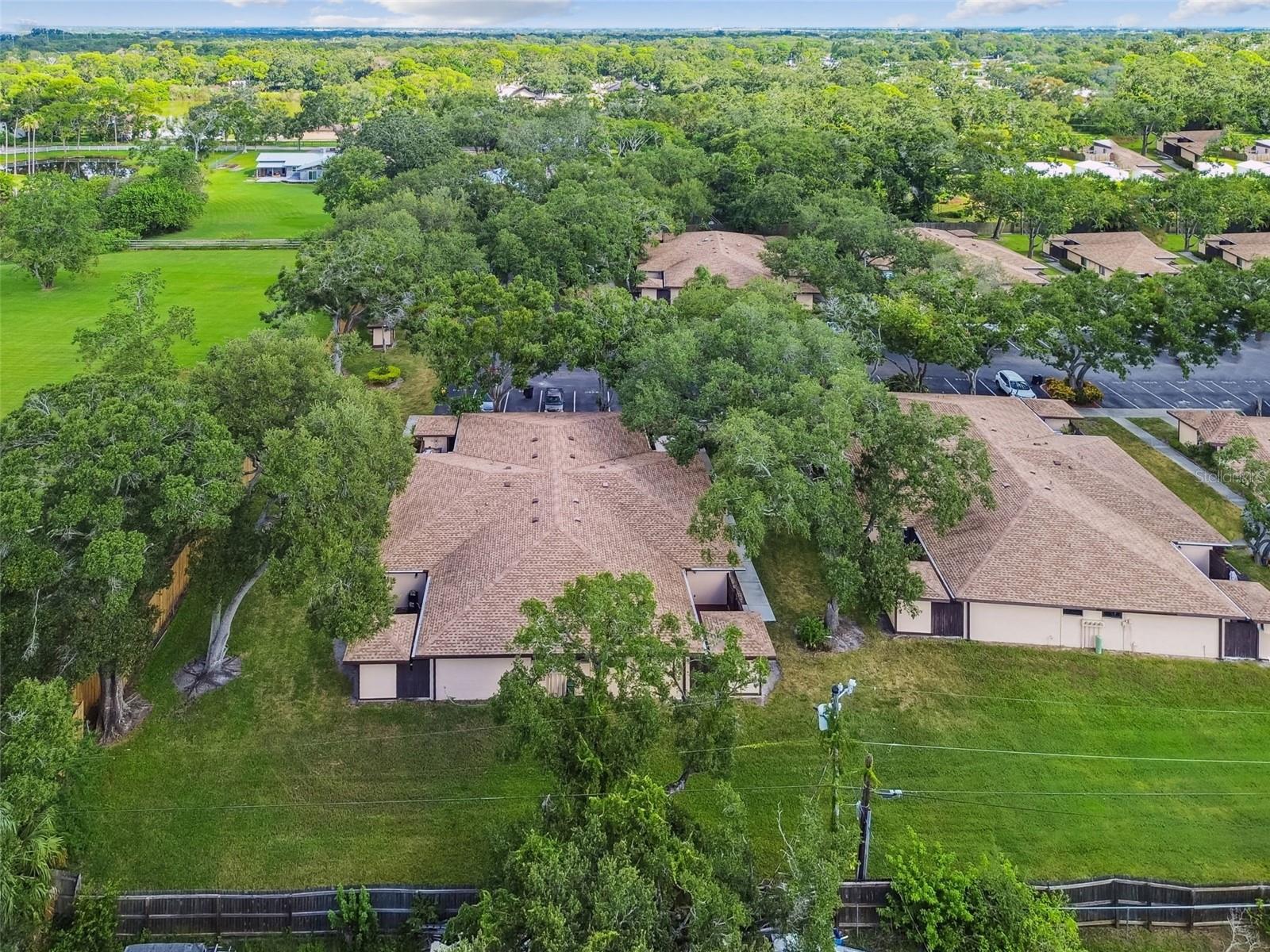 VILLAS OF PINELLAS FARMS CONDO - Residential