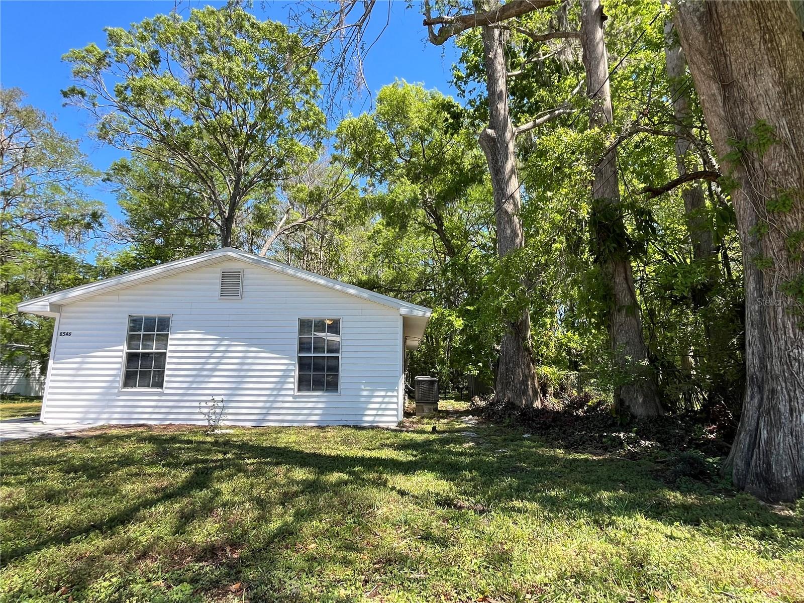 LAKE WORRELL - Residential Lease