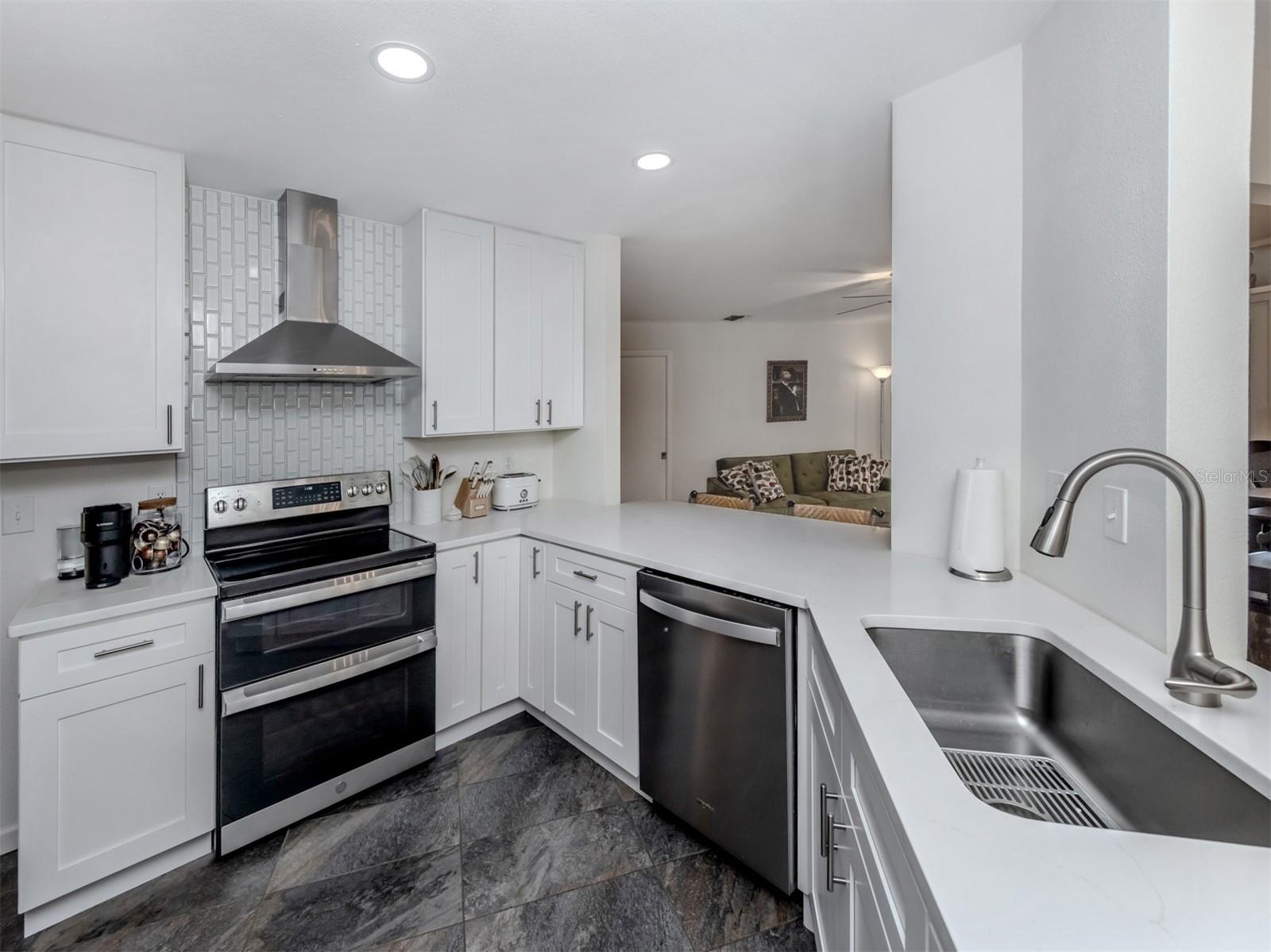 SORRENTO EAST - Residential