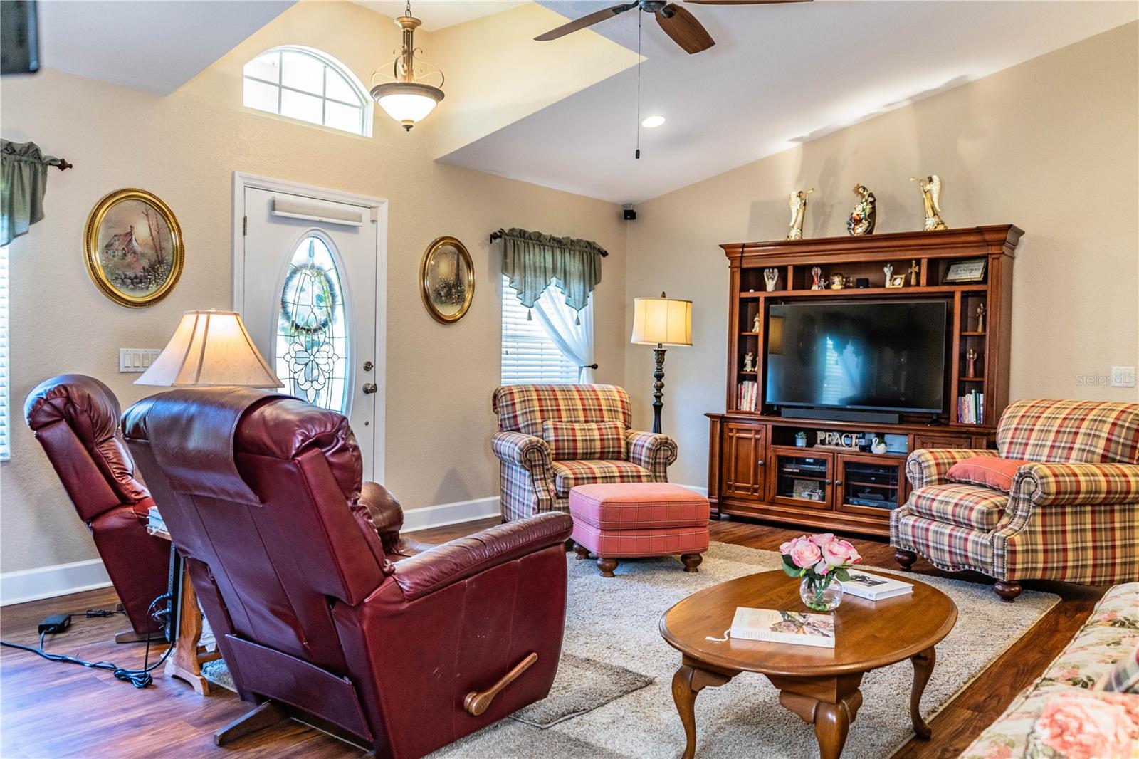 WRIGHT ESTATES - Residential