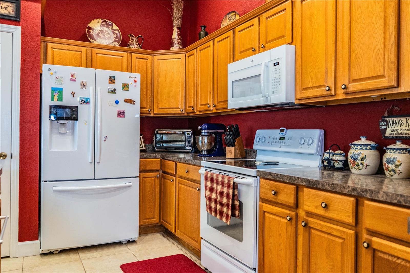 WRIGHT ESTATES - Residential