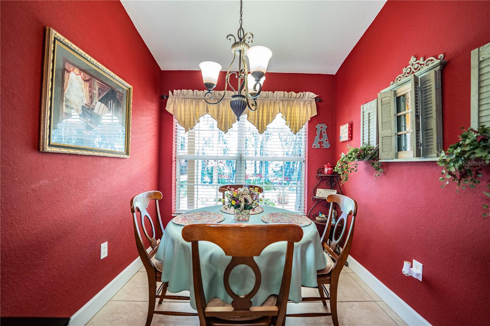 WRIGHT ESTATES - Residential