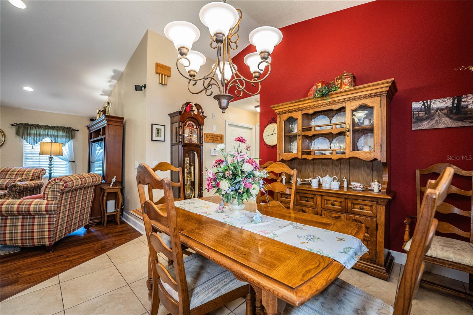 WRIGHT ESTATES - Residential