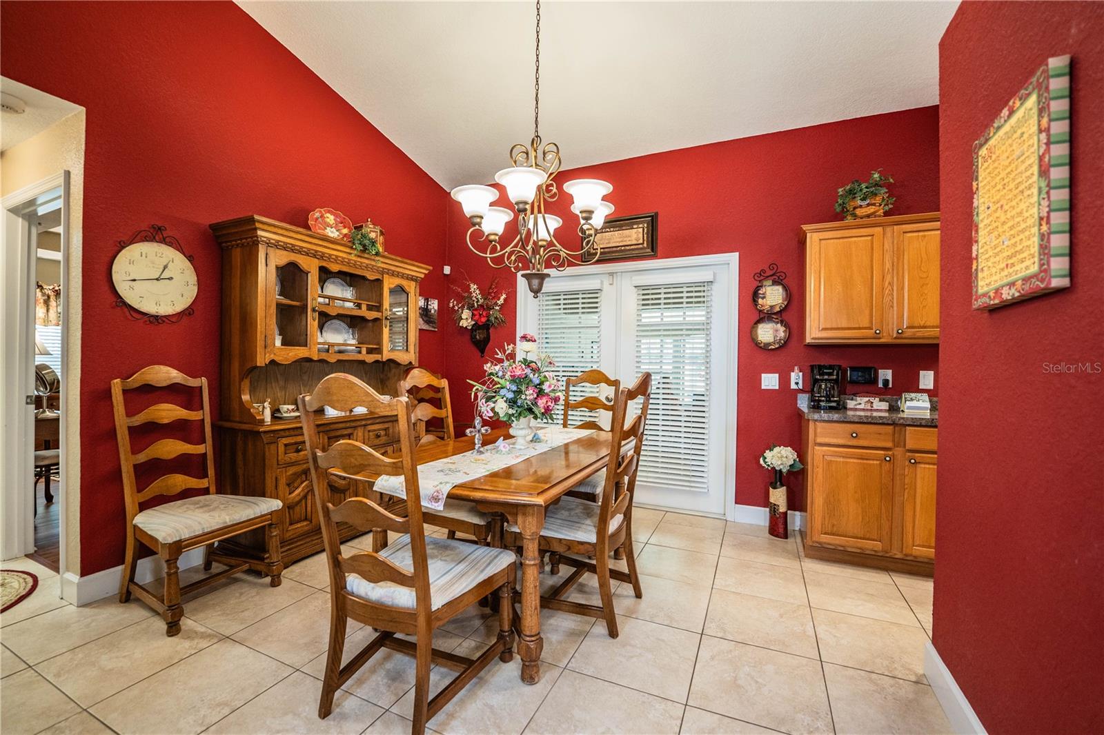 WRIGHT ESTATES - Residential