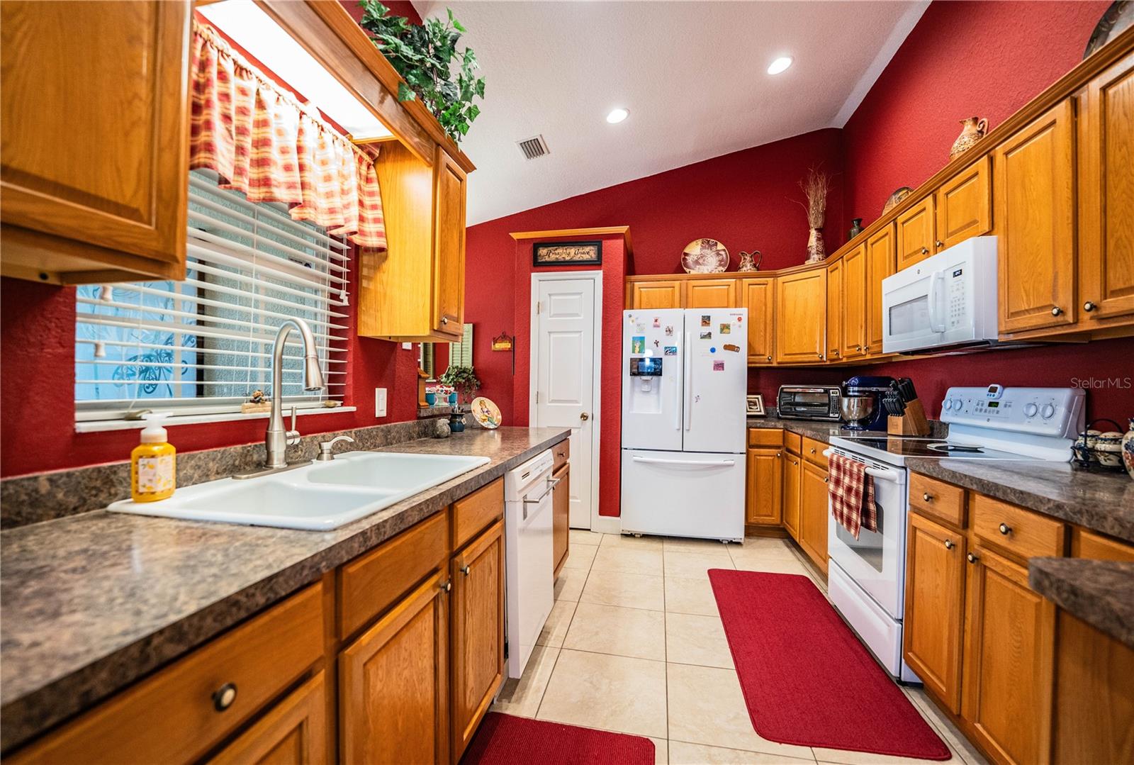 WRIGHT ESTATES - Residential