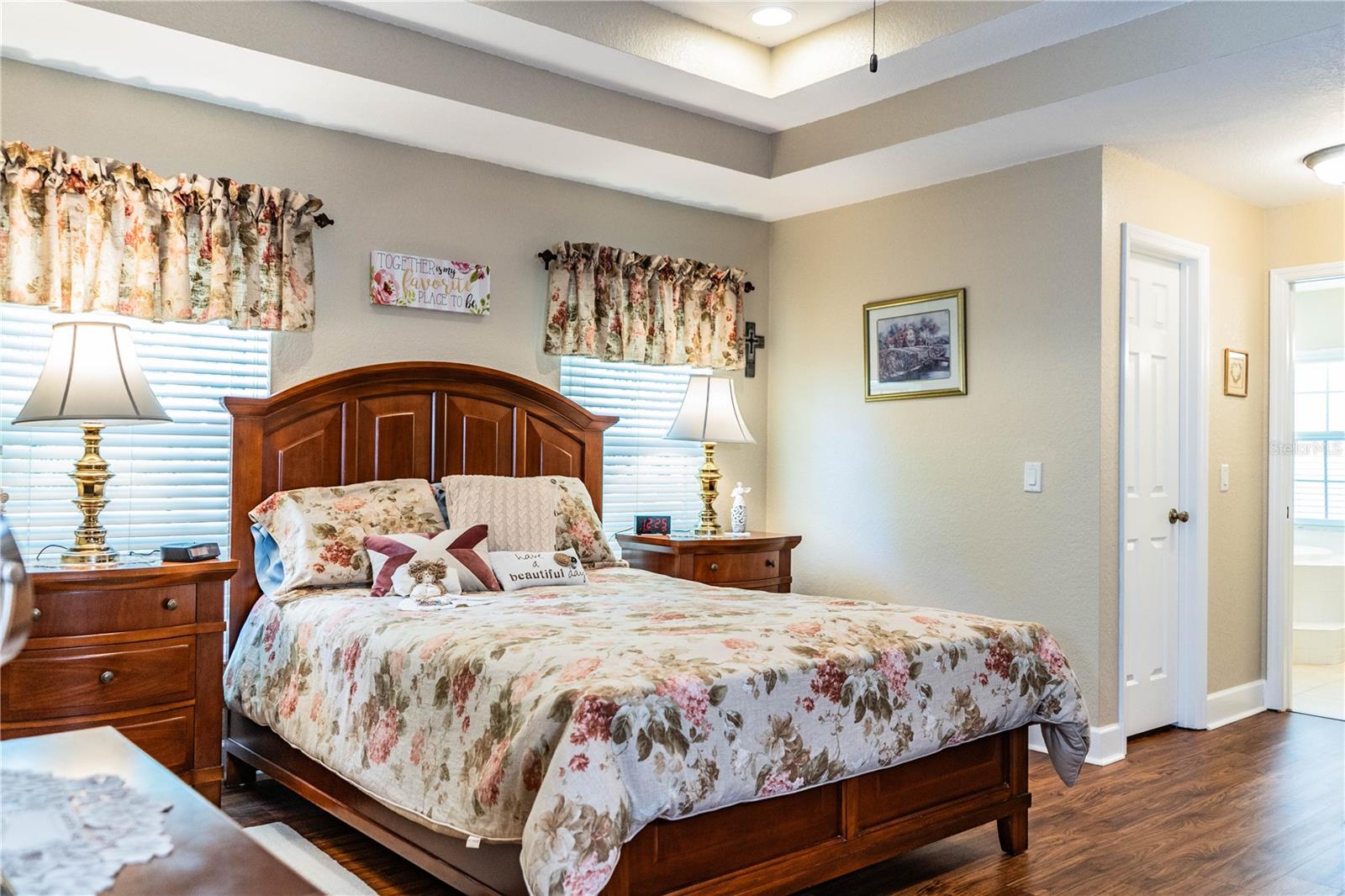 WRIGHT ESTATES - Residential