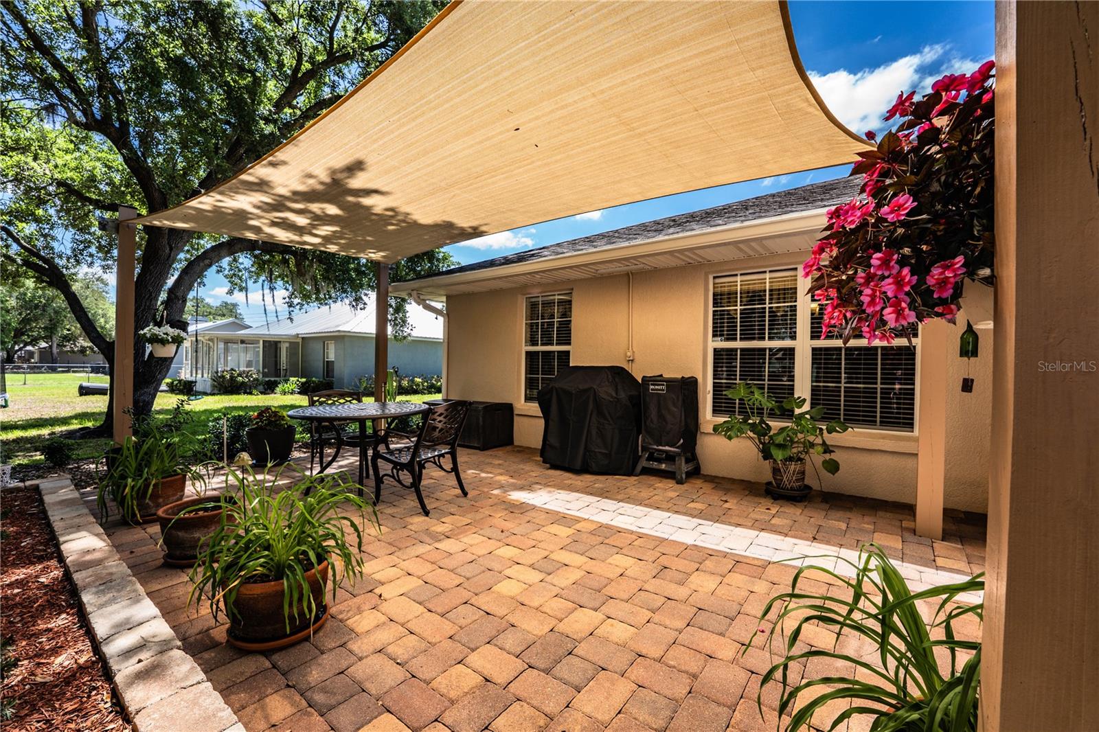 WRIGHT ESTATES - Residential