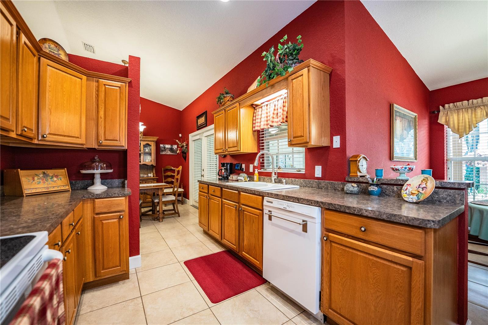 WRIGHT ESTATES - Residential