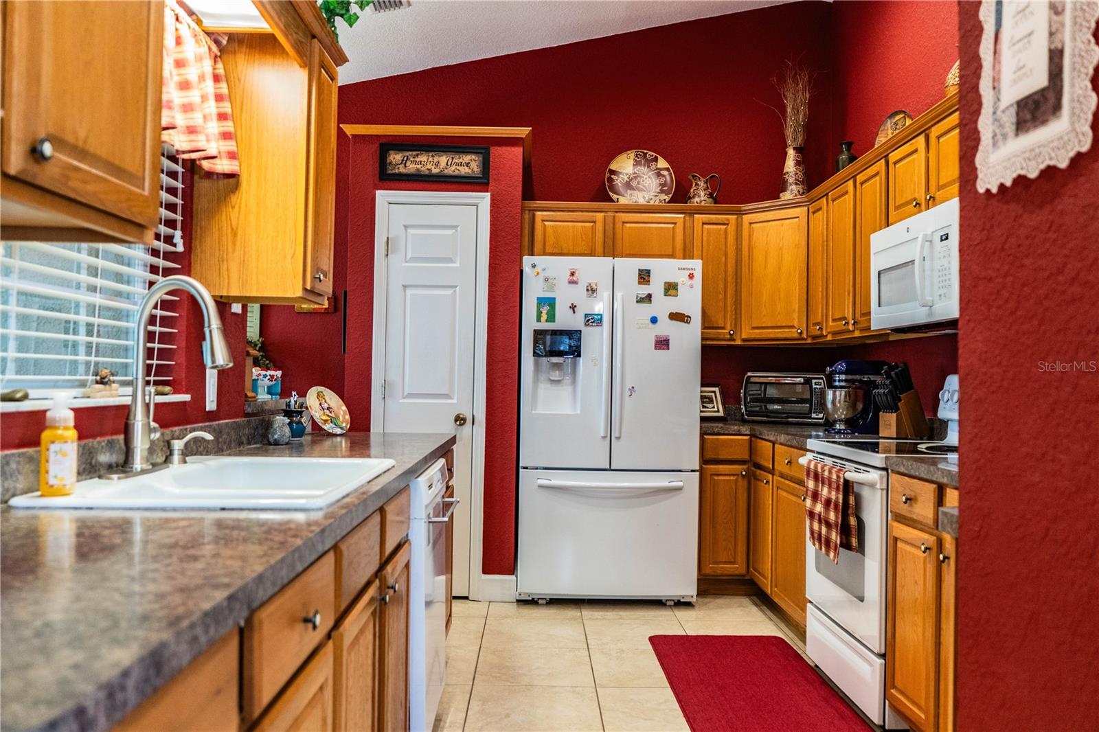 WRIGHT ESTATES - Residential