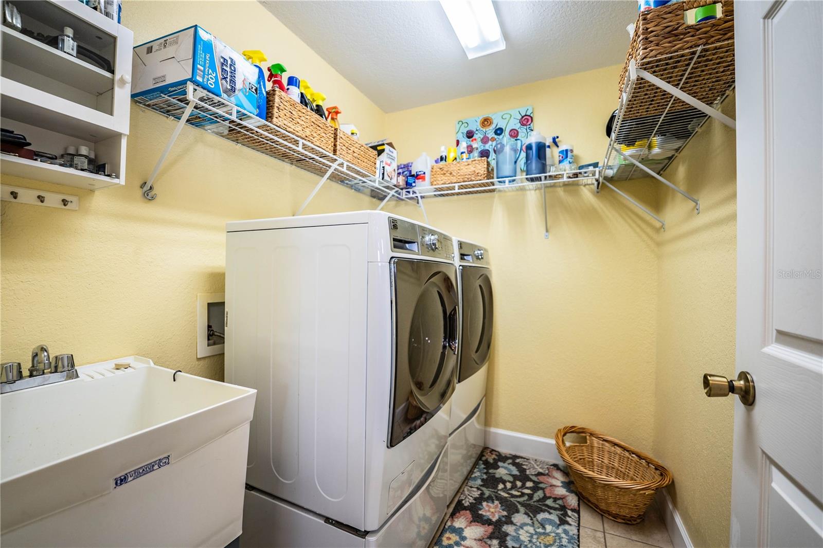 WRIGHT ESTATES - Residential