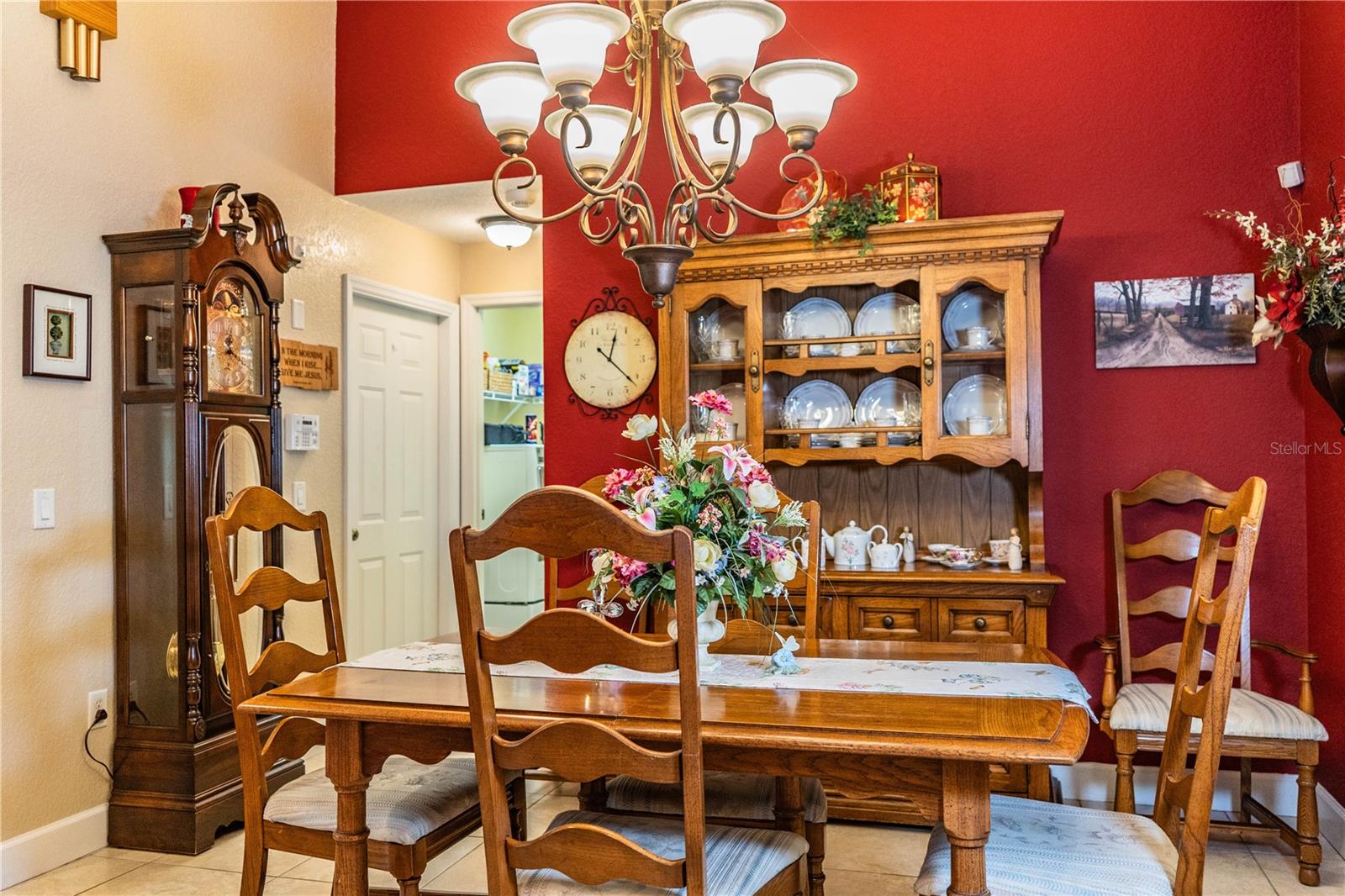 WRIGHT ESTATES - Residential