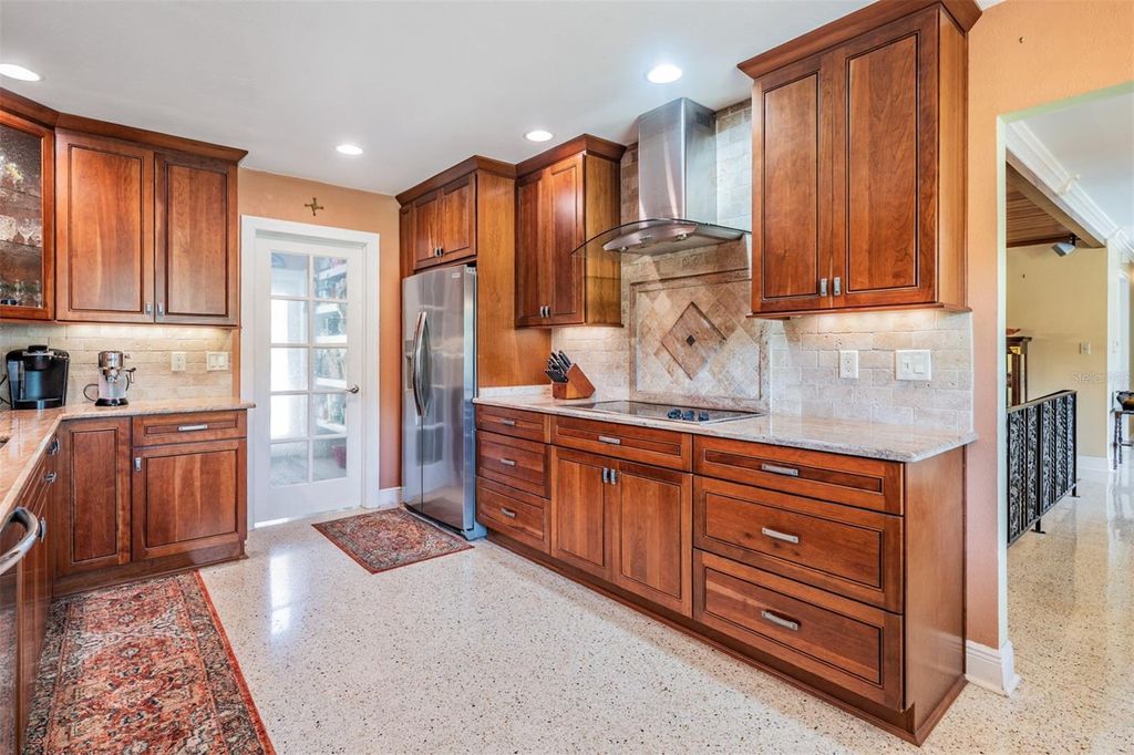Photo of 3909 Hudson Lane, Tampa, FL 33618 (MLS # TB8434729)