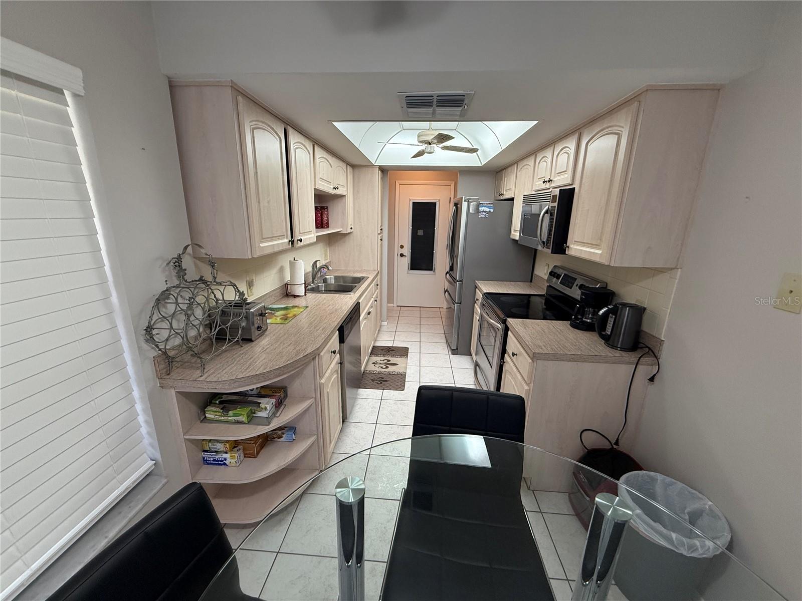 CEDARWOOD VILLAGE CONDO 01 - Residential