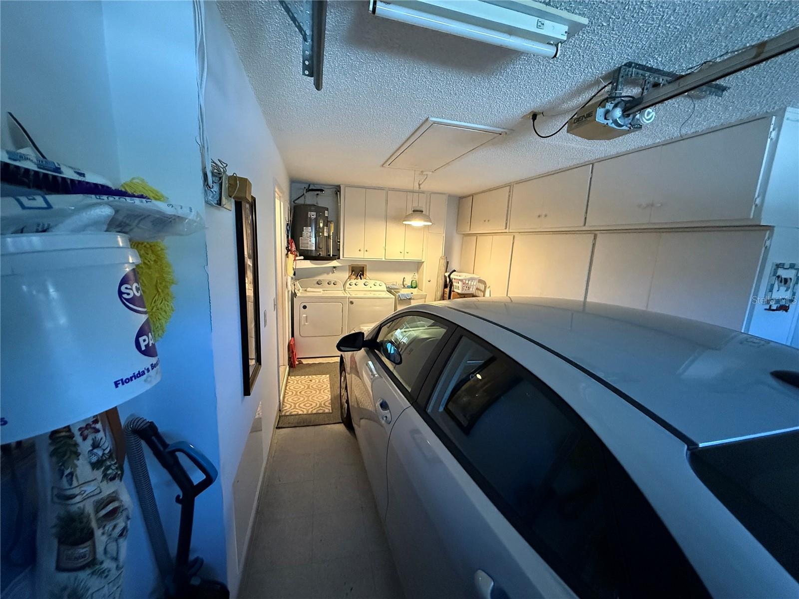 CEDARWOOD VILLAGE CONDO 01 - Residential