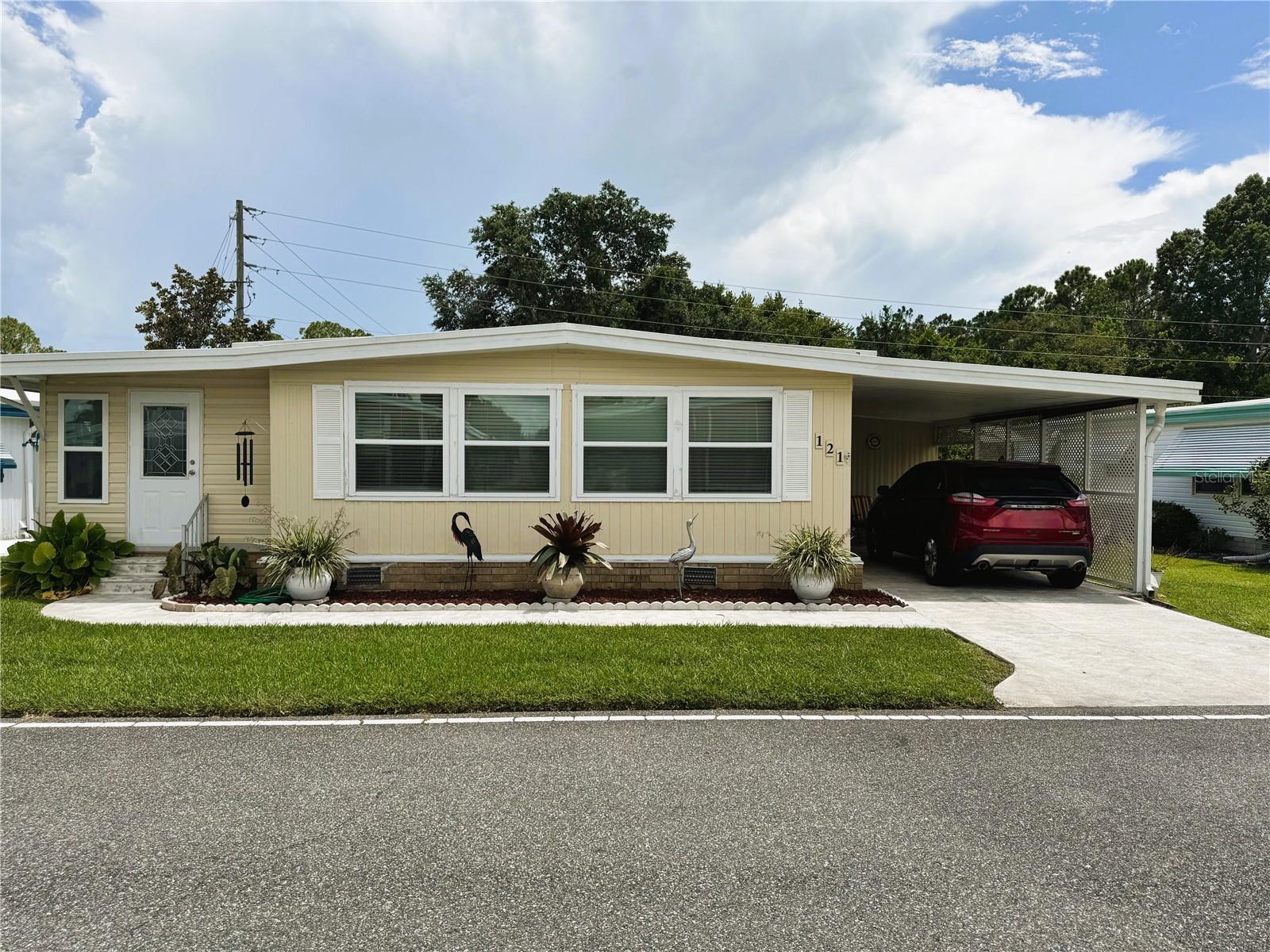 121 PYRACANTHA LANE