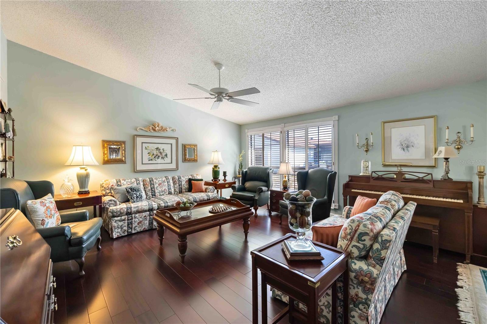 CORDOVA LAKES PH III - Residential