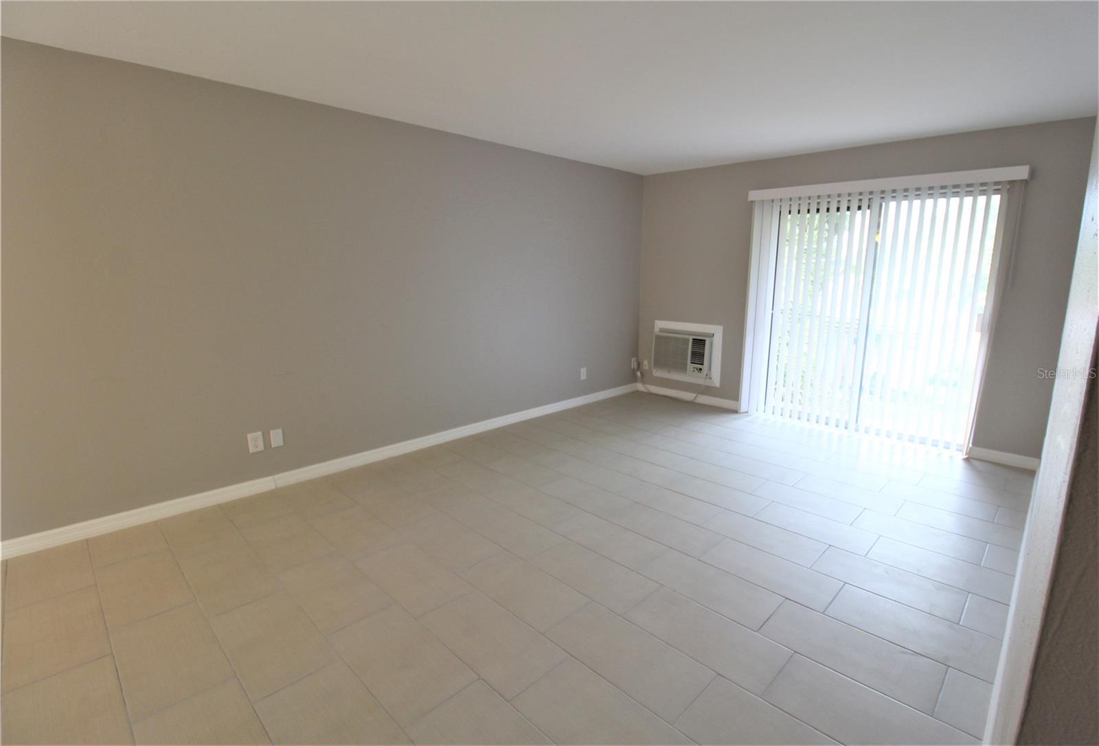 SOUTH GATE - Residential Lease