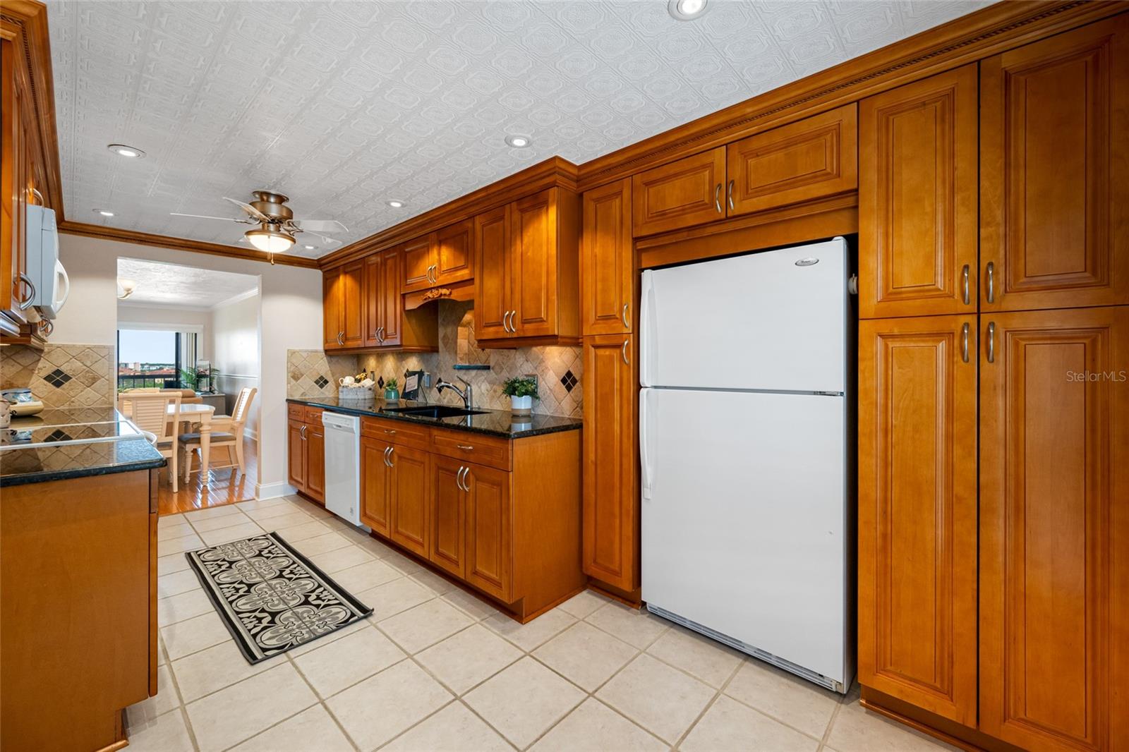 COVE CAY VILLAGE IV - Residential
