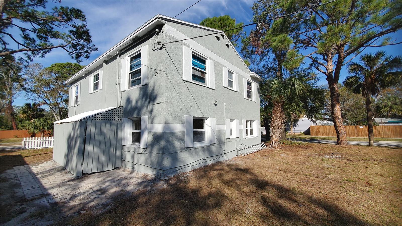 HARBORDALE SUB - Residential Income