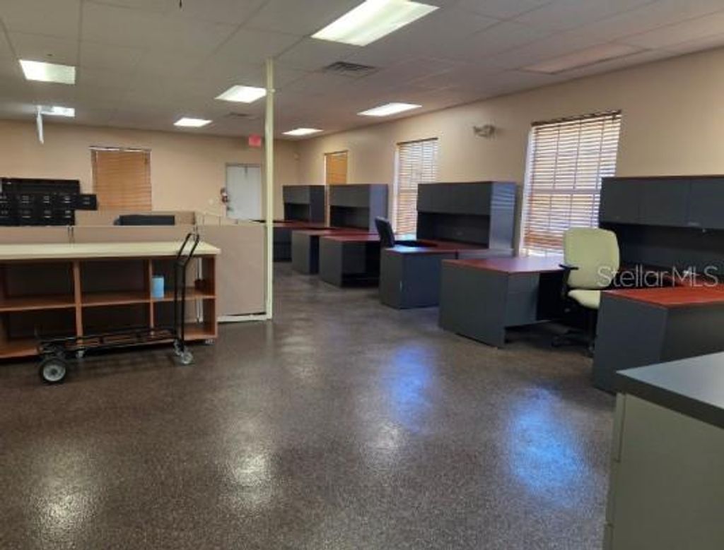 Photo of 1070 E Brandon Boulevard, Brandon, FL 33511 (MLS # TB8480853)