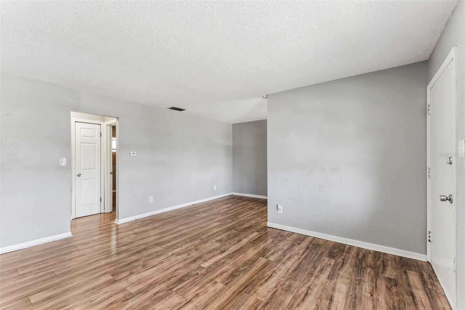 PINE CREST ADD HOLLY HILL - Residential Lease