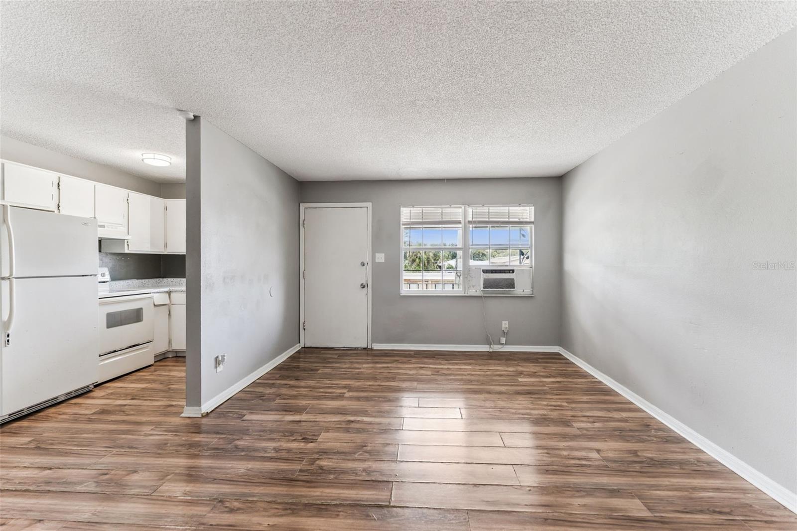 PINE CREST ADD HOLLY HILL - Residential Lease