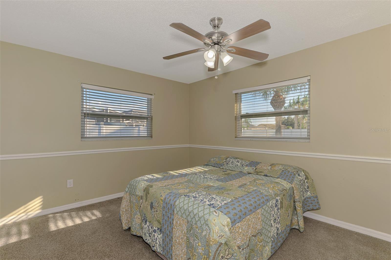 SOUTH VENICE - Residential